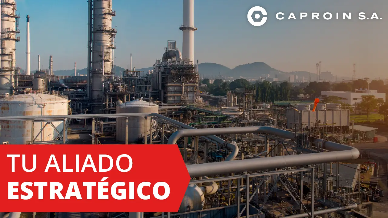 Portada de video muetras la vista aérea frontal de una planta industrial moderna. Caproin S.A.: Aliado estratégico para la eficiencia industrial.